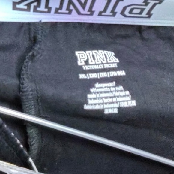 PINK Victoria's Secret Black Sleep Shorts - Picture 8 of 8